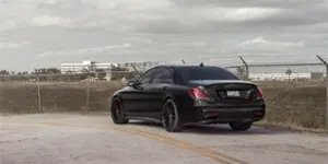 Mercedes-Benz S560